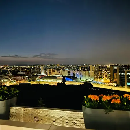 Luxury 2 With Balcony